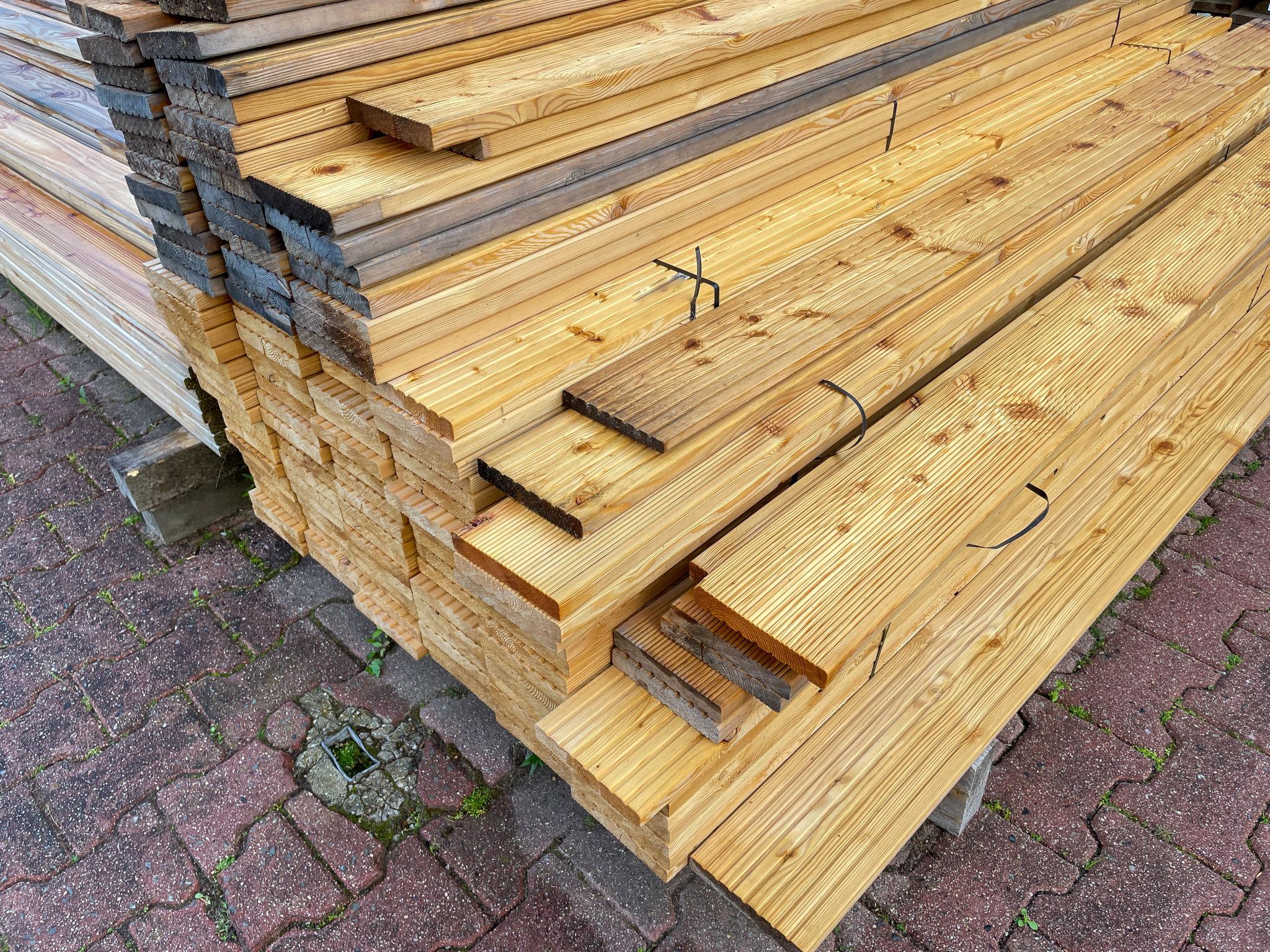 Timber (Hardwood Logs / Sawn Wood) - Image 2